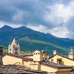 - Sant'anselmo アパート